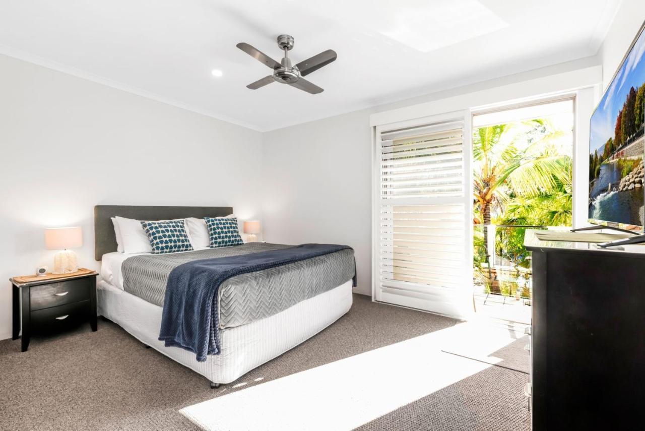 Pelican Beach Resort Noosaville Exterior photo